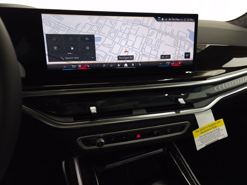 Used 2026 BMW X7 xDrive40i w/ Premium Package AWD/4WD image 18