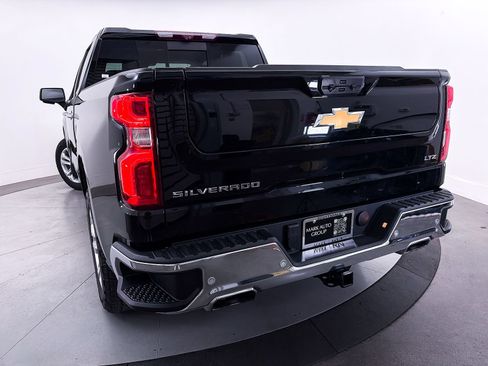 Used 2023 Chevrolet Silverado 1500 LTZ w/ LTZ Premium Package AWD/4WD image 11