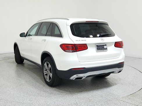 Certified 2022 Mercedes-Benz GLC 300 GLC 300 image 2