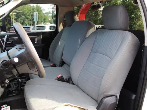 Used 2018 RAM 5500 4x4 Regular Cab image 20
