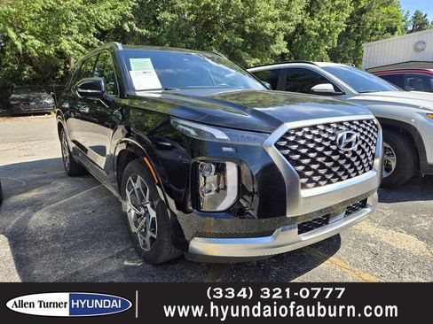 Used 2021 Hyundai Palisade Calligraphy FWD image 1