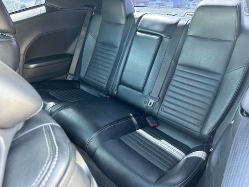 Used 2011 Dodge Challenger R/T image 22