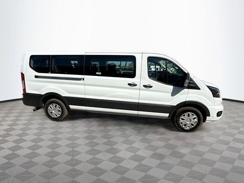 Used 2023 Ford Transit 350 XLT image 5