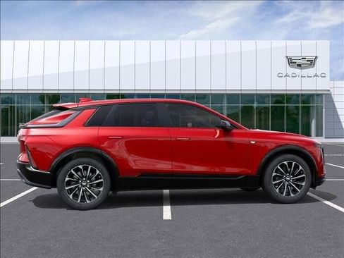 New 2026 Cadillac Lyriq Sport RWD image 5