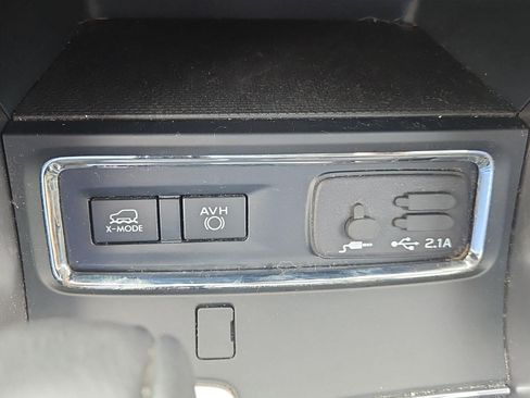 Used 2022 Subaru Ascent Limited w/ Technology Package AWD/4WD image 23