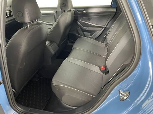 Used 2025 Volkswagen Jetta Sport image 17