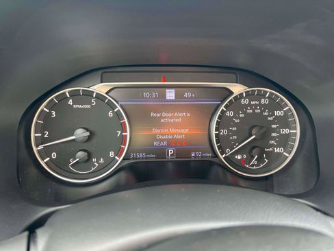 Used 2023 Nissan Altima 2.5 SV w/ SV Premium Package image 17