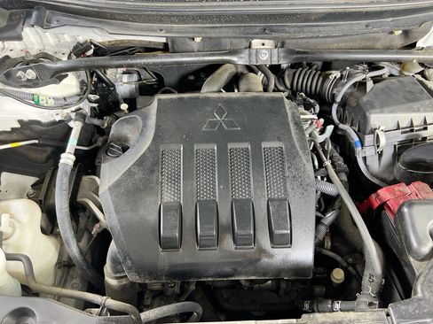 Used 2019 Mitsubishi Eclipse Cross SE AWD/4WD image 29
