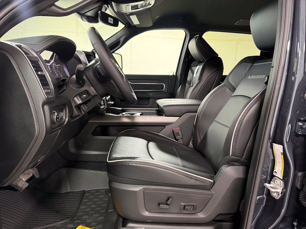 New 2027 RAM 2500 Laramie AWD/4WD image 13