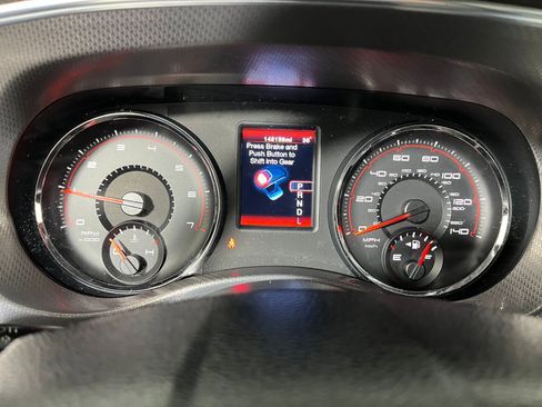 Used 2012 Dodge Charger SE w/ Connectivity Group image 16