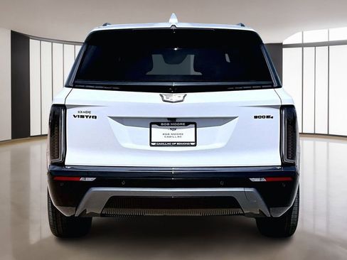 New 2026 Cadillac Vistiq Sport image 4