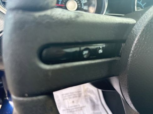 Used 2010 Ford Mustang GT Premium image 12