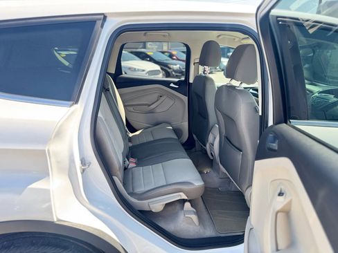 Used 2014 Ford Escape SE image 18