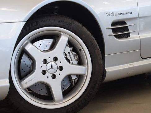 Used 2004 Mercedes-Benz SL 55 AMG image 15