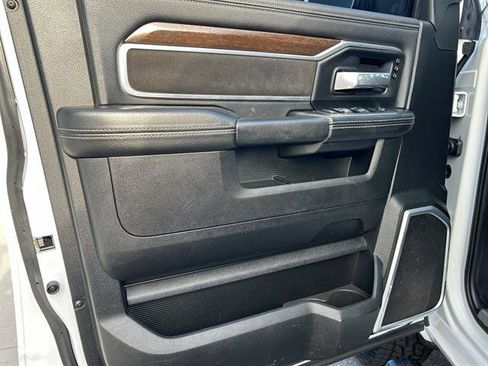 Used 2022 RAM 2500 Laramie w/ Safety Group B image 31