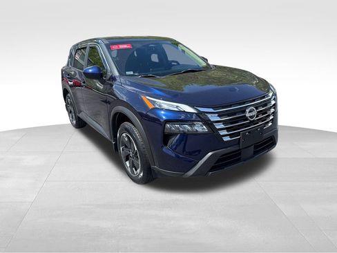 Used 2024 Nissan Rogue SV AWD/4WD image 8