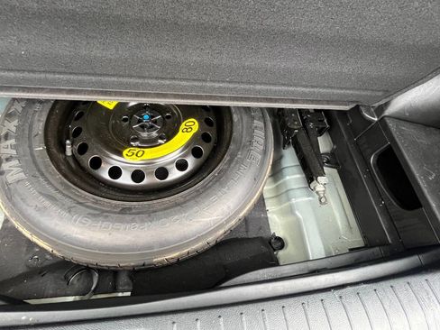 Used 2020 Kia Sportage LX w/ LX Popular Package image 19