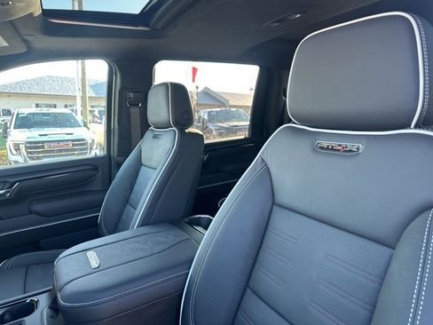 New 2026 GMC Sierra 2500 AT4X AWD/4WD image 19