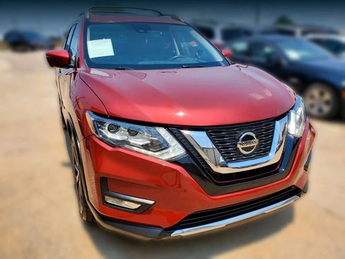 Used 2019 Nissan Rogue SL w/ Premium Package AWD/4WD image 20