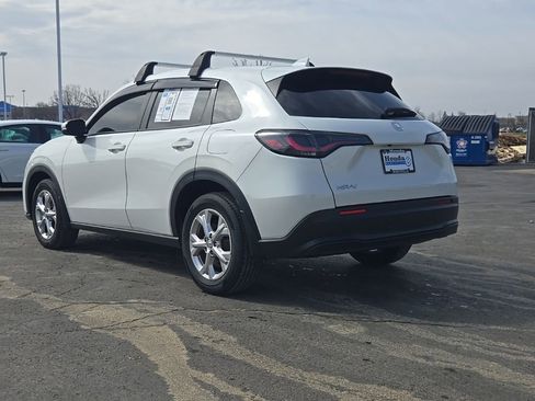 Used 2025 Honda HR-V LX image 4