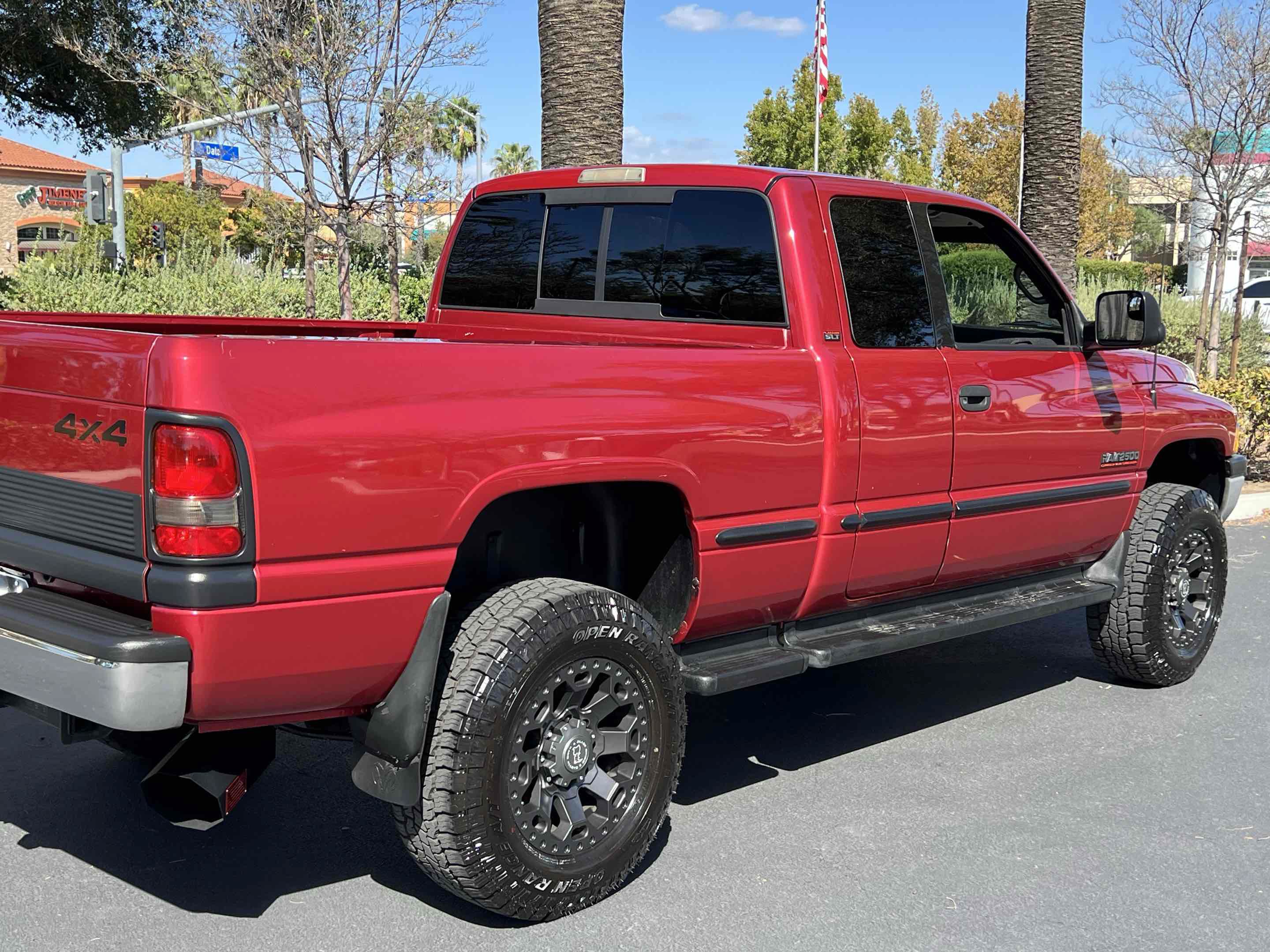 Used 1998 Dodge Ram 2500 Truck 4x4 Quad Cab image 40