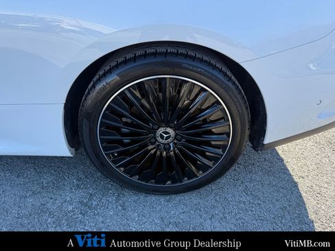 Certified 2024 Mercedes-Benz CLE 450 4MATIC Cabriolet image 17