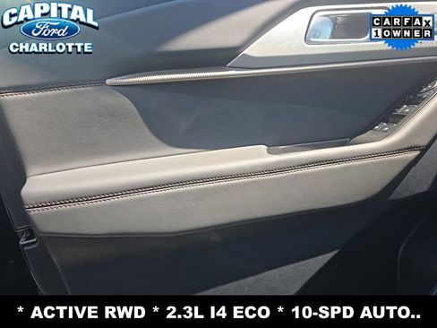 Used 2025 Ford Explorer Active RWD image 10