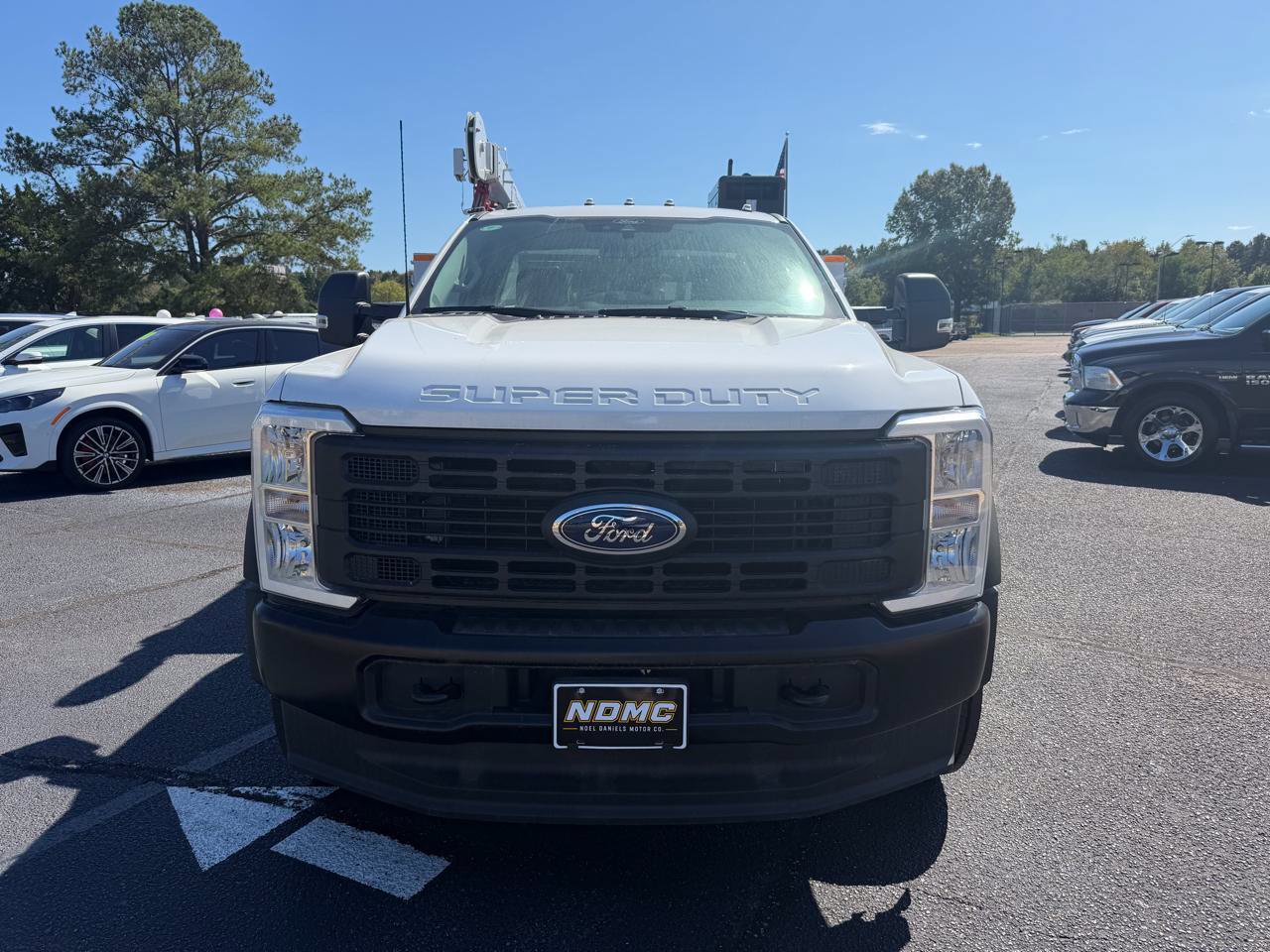 Used 2026 Ford F550 4x4 Regular Cab Super Duty image 5