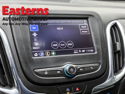 Used 2023 Chevrolet Equinox LT image 19