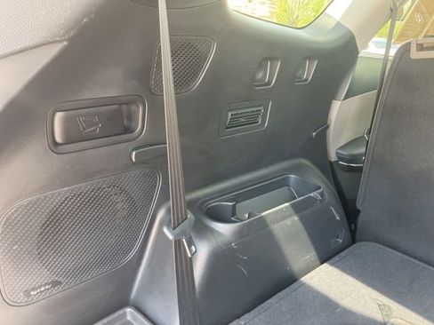 Used 2018 Hyundai Santa Fe Limited image 40