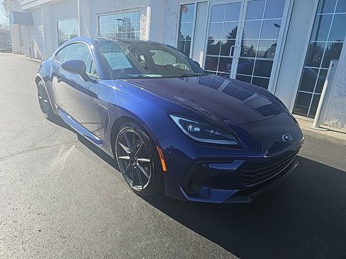 Used 2022 Subaru BRZ Limited image 2