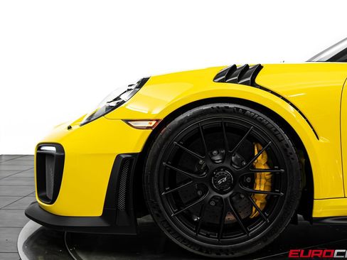 Used 2018 Porsche 911 GT2 RS RWD image 15