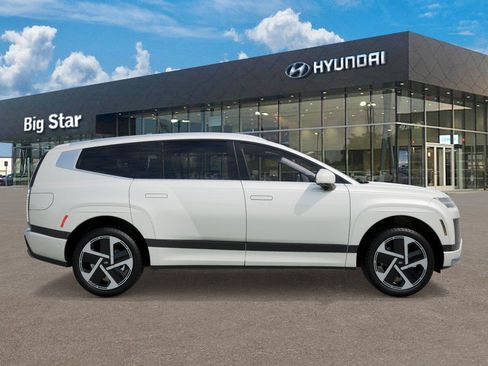 New 2026 Hyundai Ioniq 9 Calligraphy image 7