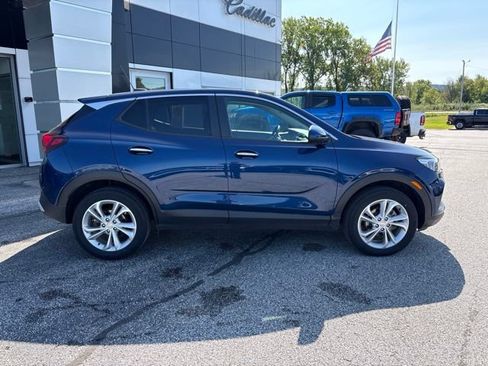 Used 2023 Buick Encore GX Preferred w/ Cold Weather Comfort Package AWD/4WD image 4