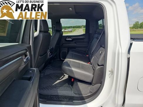 Used 2024 Chevrolet Silverado 1500 LTZ AWD/4WD image 17