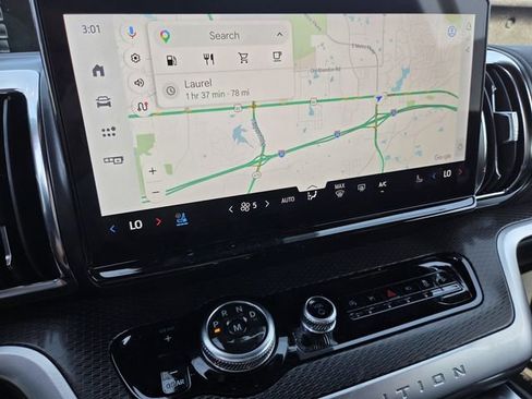 New 2025 Ford Expedition Platinum w/ Stealth Performance Package image 6