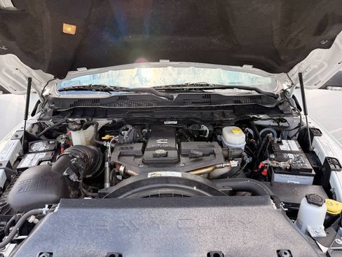 Used 2017 RAM 2500 Big Horn w/ Sport Appearance Group AWD/4WD image 29