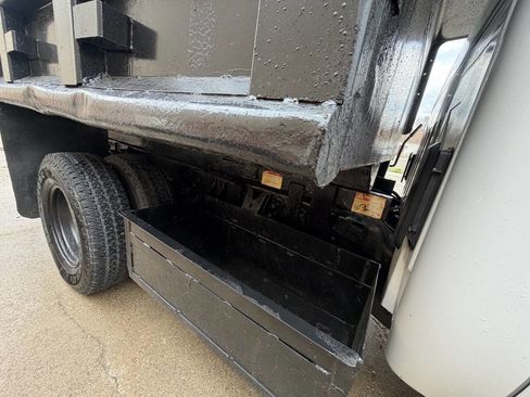 Used 2013 GMC Sierra 3500 W/T w/ Snow Plow Prep Package AWD/4WD image 12