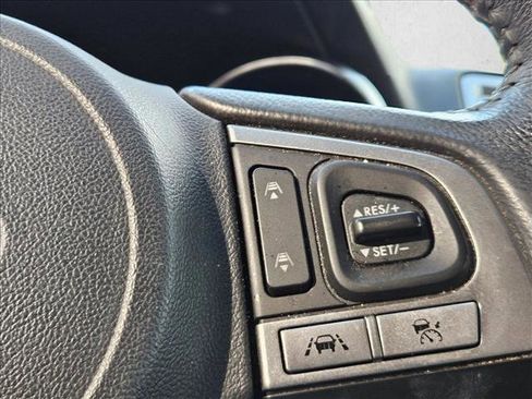 Used 2017 Subaru Outback 3.6R Limited image 13