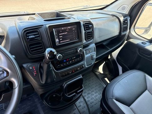 Used 2025 RAM ProMaster 3500 w/ Convenience Group FWD image 25