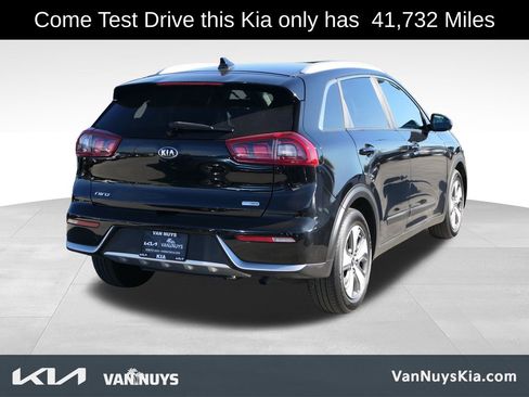 Used 2018 Kia Niro LX image 3