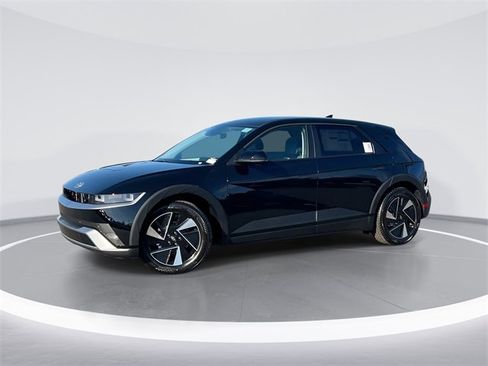 New 2026 Hyundai Ioniq 5 SE image 1