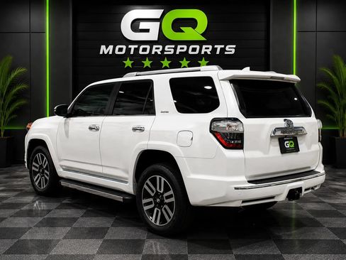 Used 2016 Toyota 4Runner Limited AWD/4WD image 5