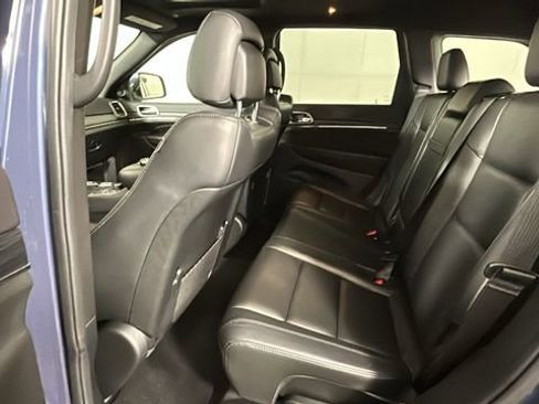 Used 2020 Jeep Grand Cherokee Limited AWD/4WD image 27