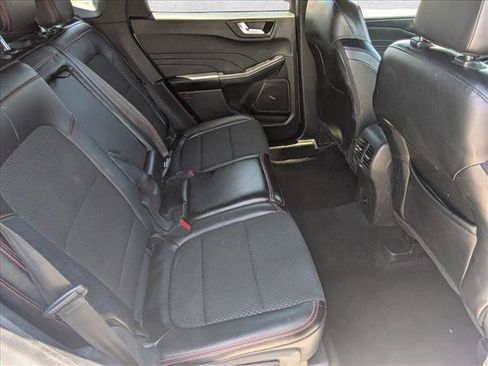 Certified 2025 Ford Escape ST-Line FWD image 18
