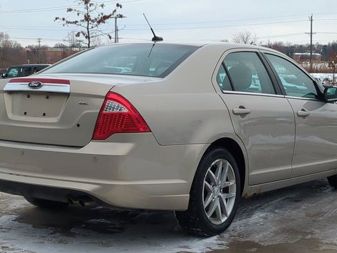 Used 2010 Ford Fusion SEL image 5