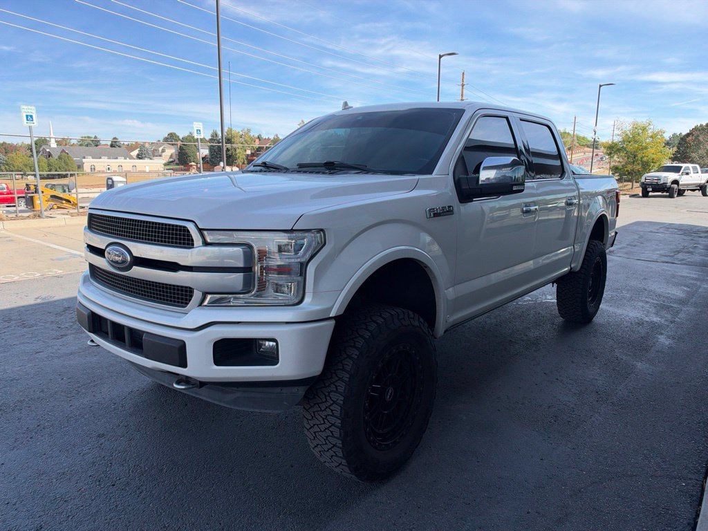 Used 2018 Ford F150 Platinum w/ Equipment Group 701A Luxury AWD/4WD image 2