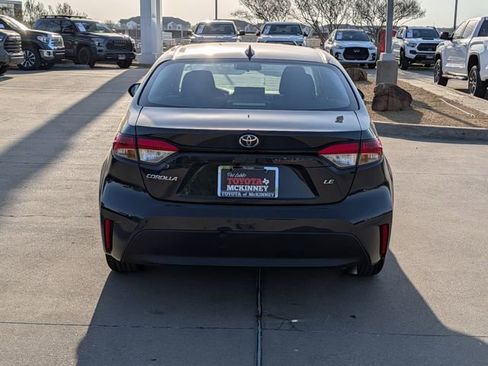 Used 2024 Toyota Corolla LE FWD image 7