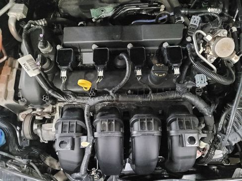 Used 2018 Ford Focus SE image 30