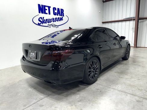 Used 2011 Lexus LS 460 w/ Comfort Pkg RWD image 14